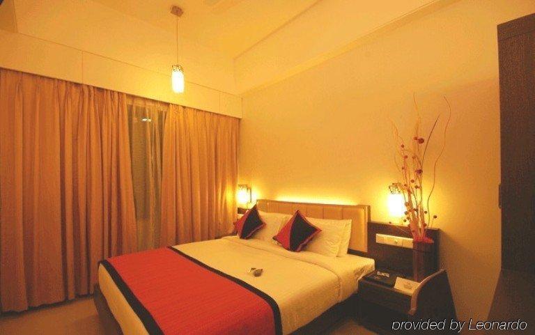 Hotel Sadanand Regency Pimpri-Chinchwad Εξωτερικό φωτογραφία