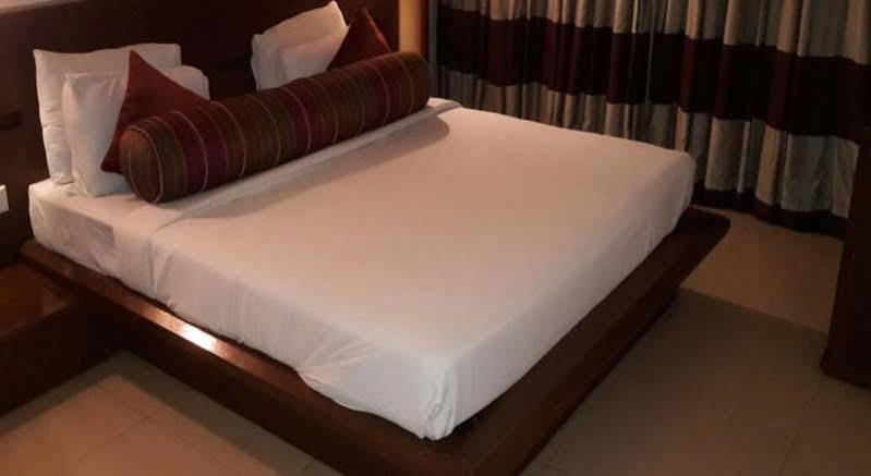 Hotel Sadanand Regency Pimpri-Chinchwad Εξωτερικό φωτογραφία