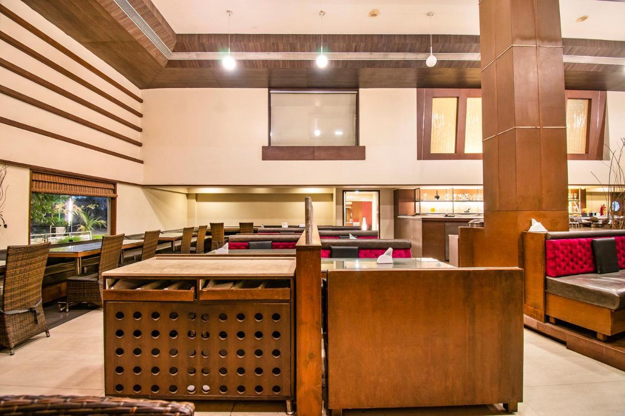 Hotel Sadanand Regency Pimpri-Chinchwad Εξωτερικό φωτογραφία