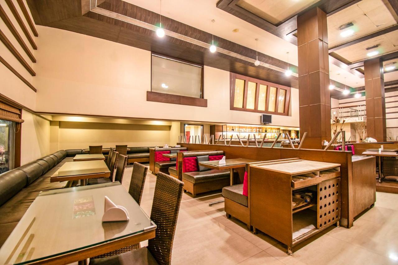 Hotel Sadanand Regency Pimpri-Chinchwad Εξωτερικό φωτογραφία